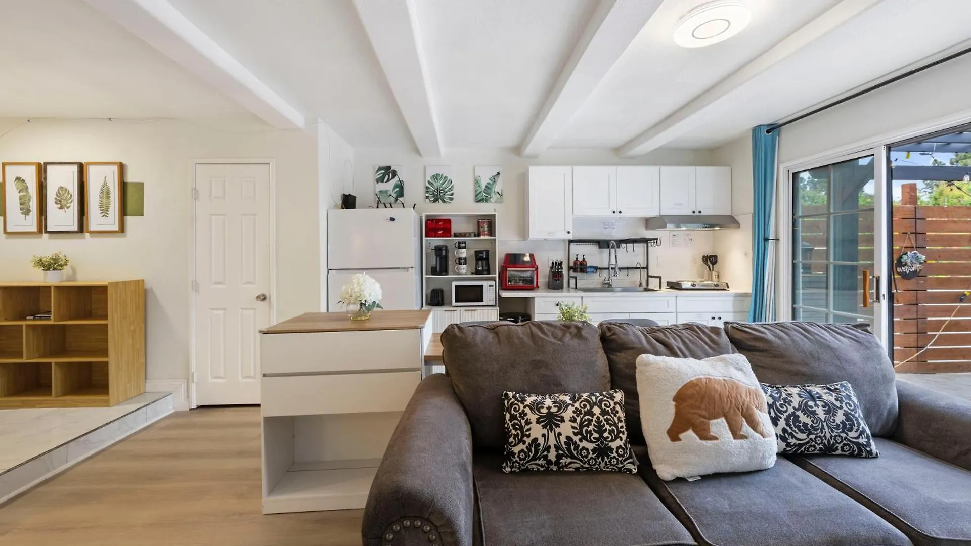 100% Private, Kingbed- Southcoast/Newport/Disney Costa Mesa